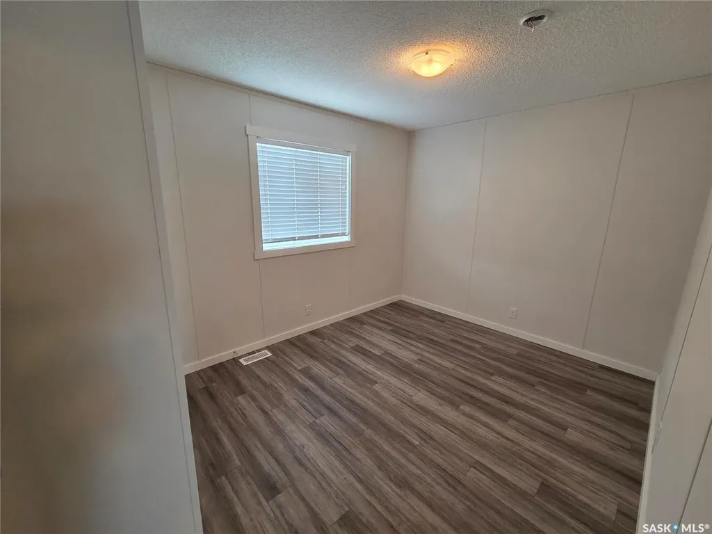 413 Railway Street Kipling SK S0G 2S0