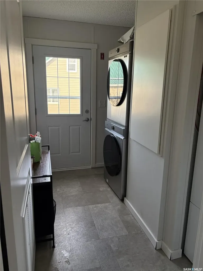 413 Railway Street Kipling SK S0G 2S0