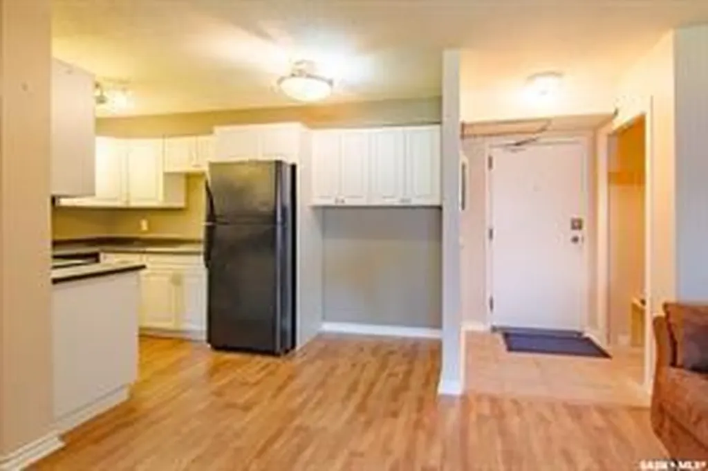 525 X Avenue S Saskatoon SK S7M 4P8