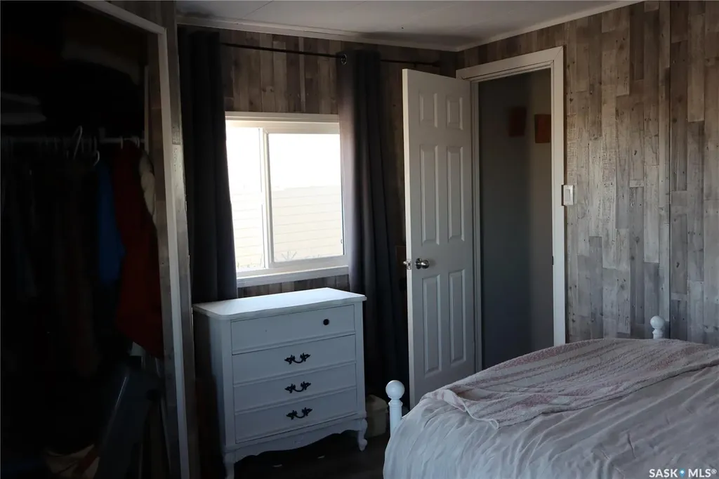 68 Sunrise Estates Assiniboia SK S0H 0B0