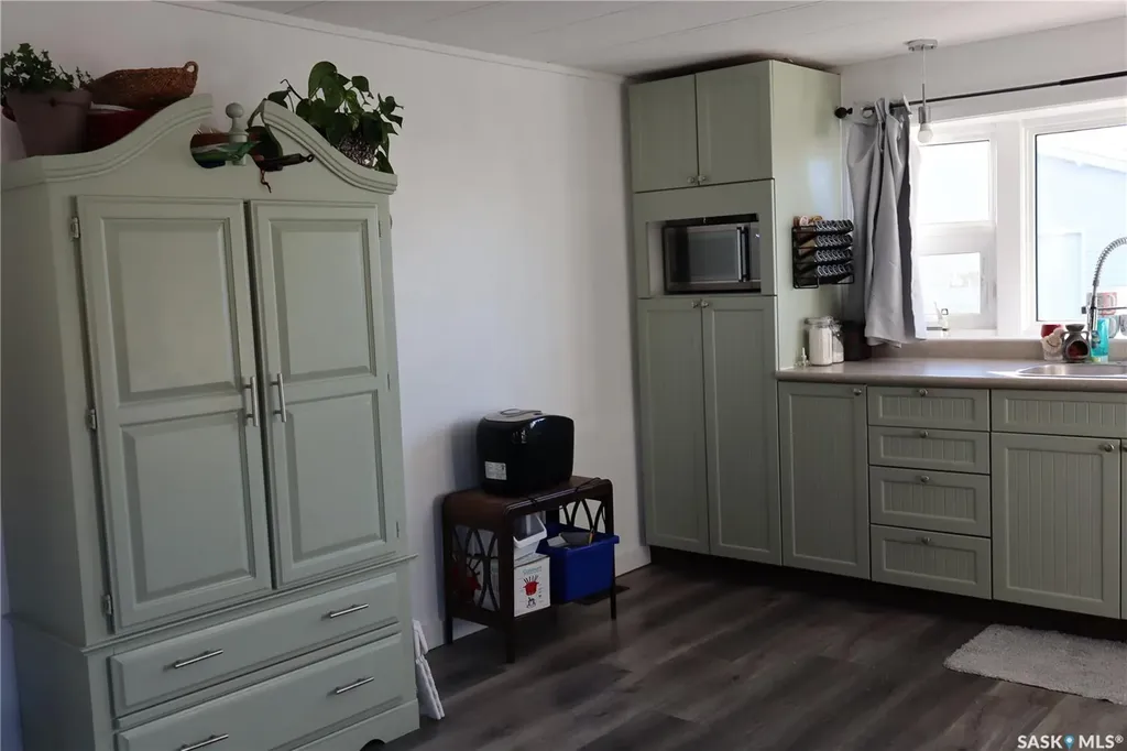 68 Sunrise Estates Assiniboia SK S0H 0B0