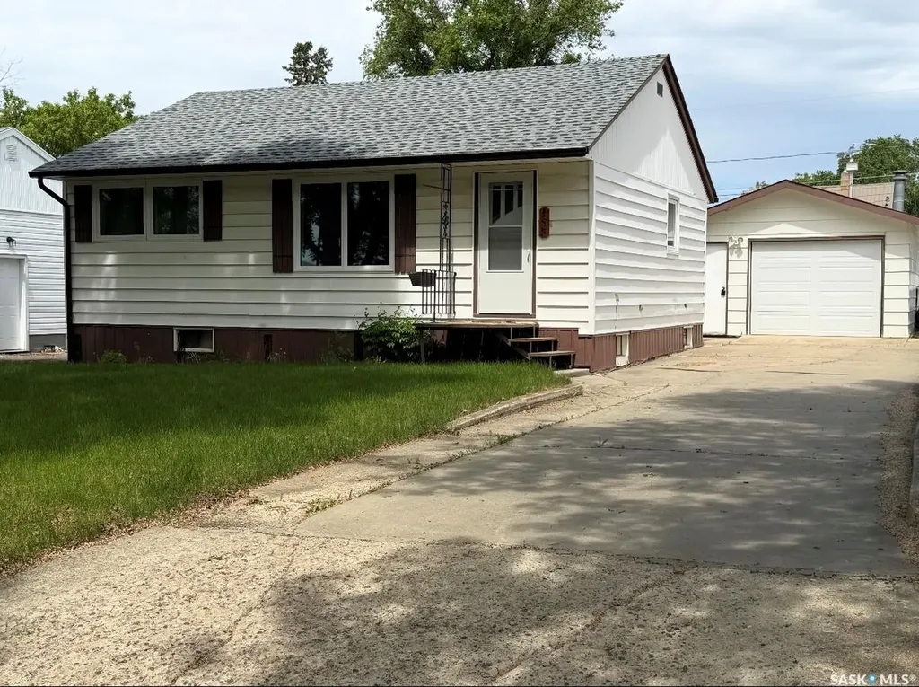 155 Maxwell Street Kamsack SK S0A 1S0