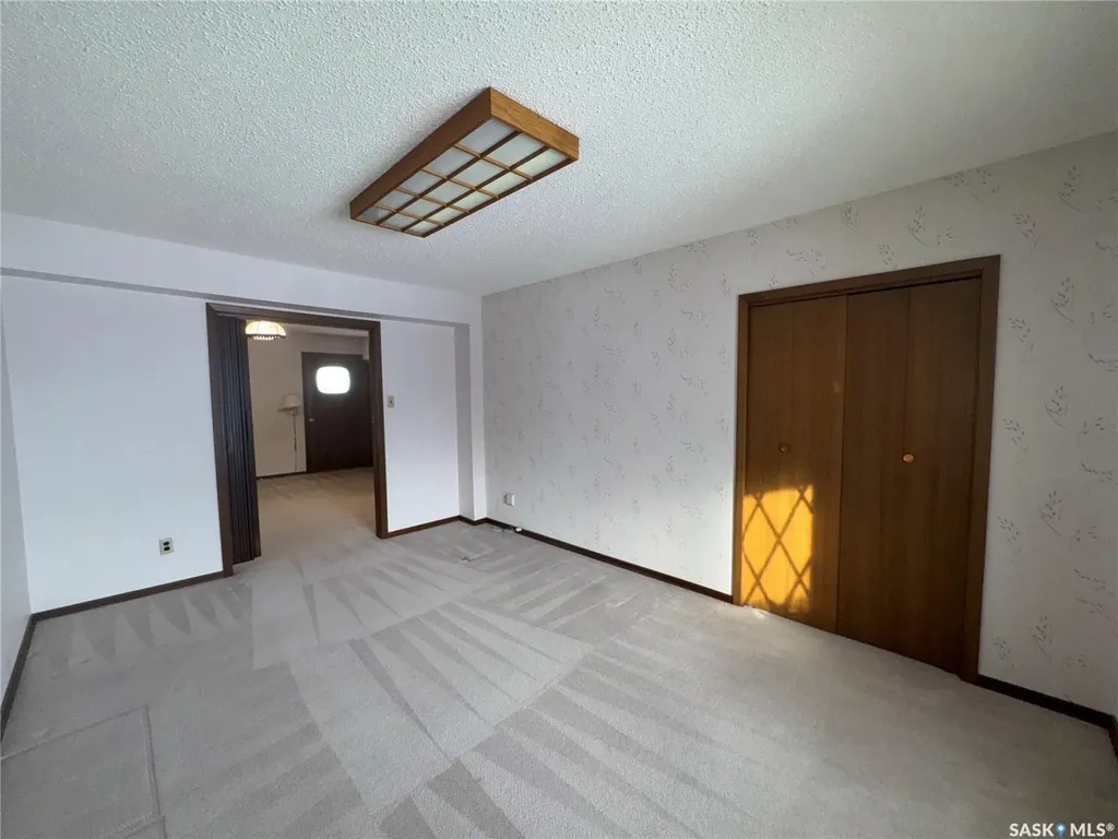 503 7th Avenue W Biggar SK S0K 0M0