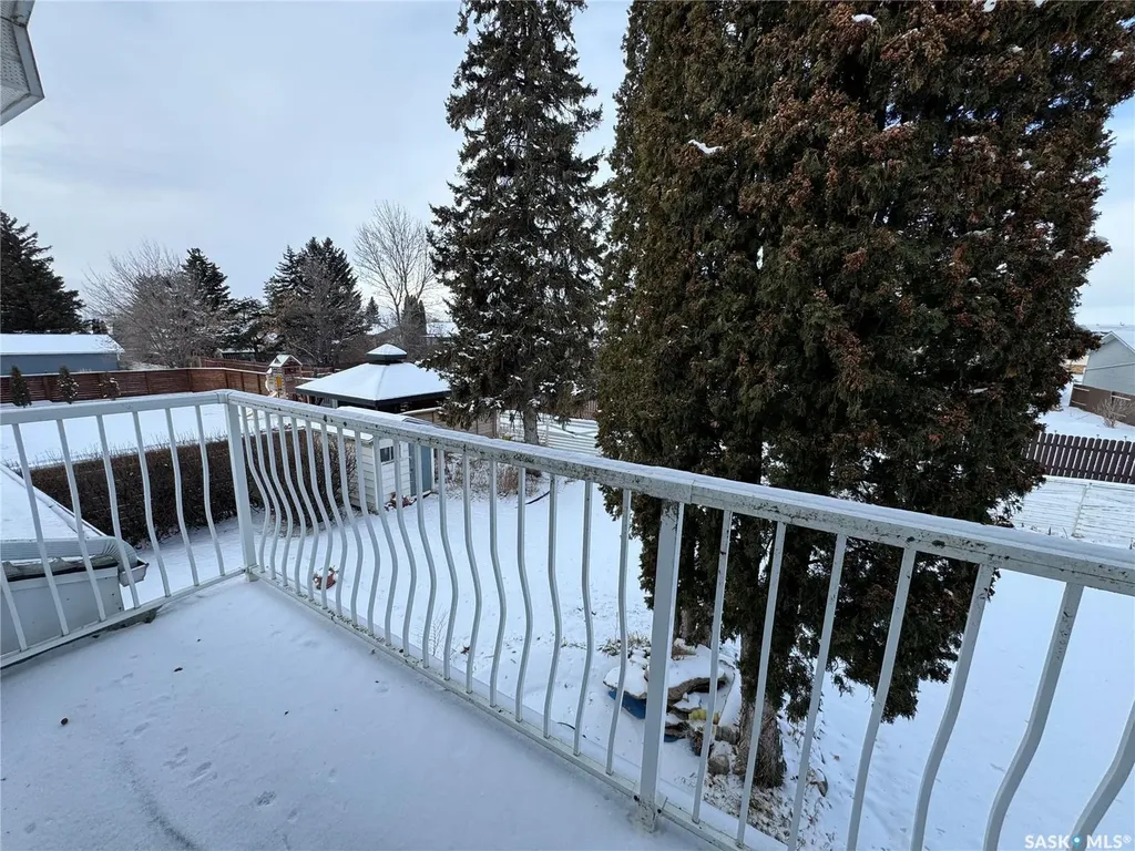 503 7th Avenue W Biggar SK S0K 0M0