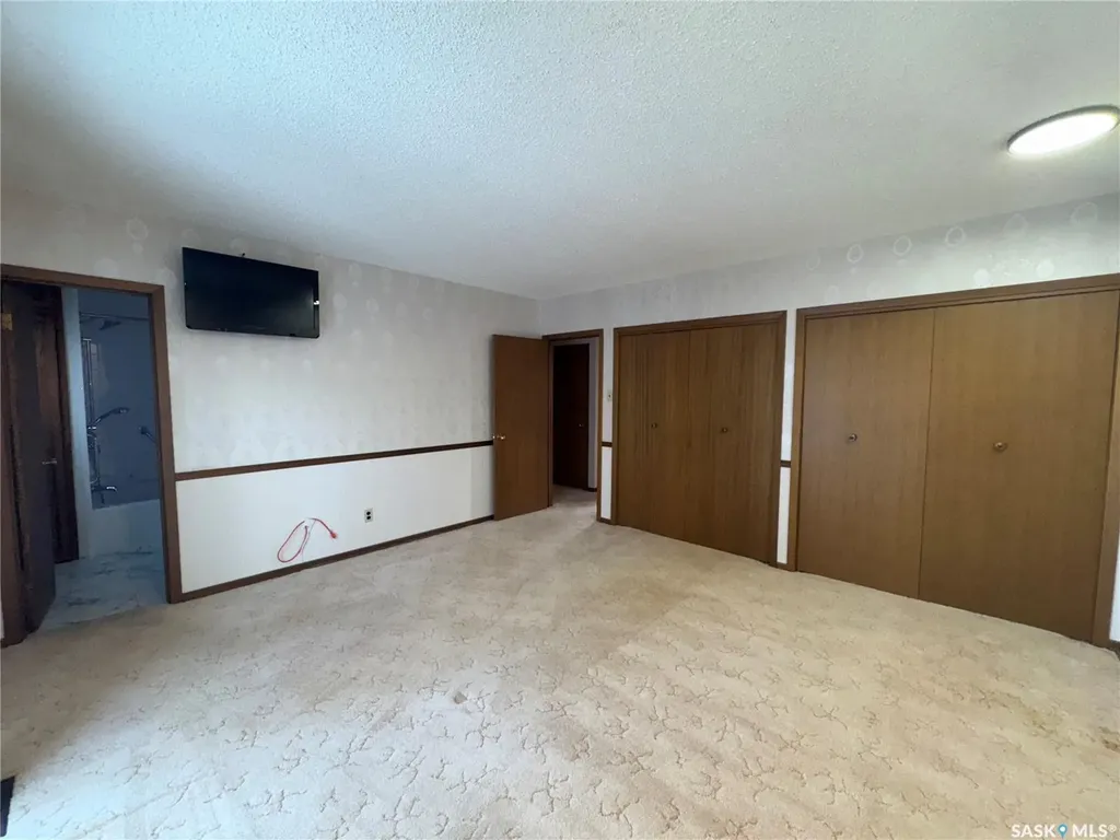 503 7th Avenue W Biggar SK S0K 0M0