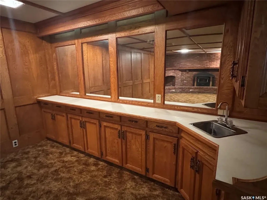 503 7th Avenue W Biggar SK S0K 0M0