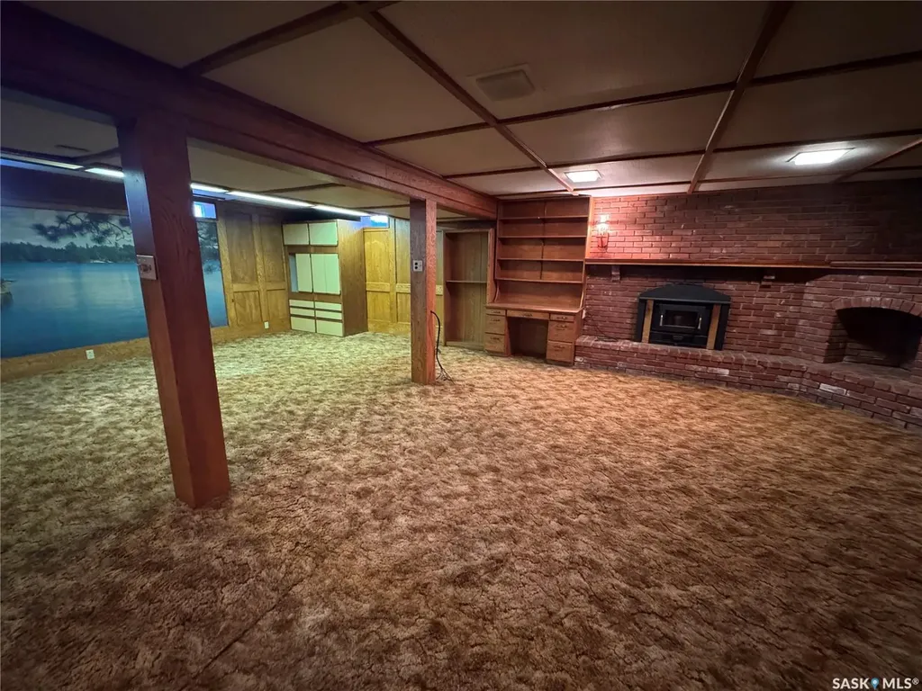 503 7th Avenue W Biggar SK S0K 0M0