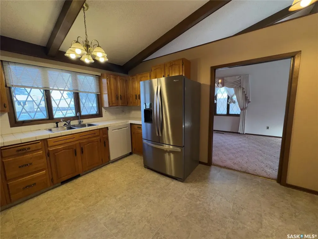 503 7th Avenue W Biggar SK S0K 0M0