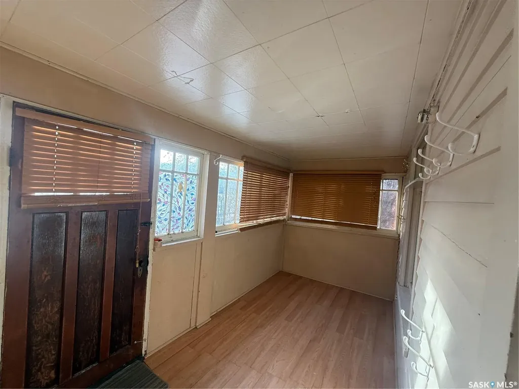 308 5th Avenue W Assiniboia SK S0H 0B0