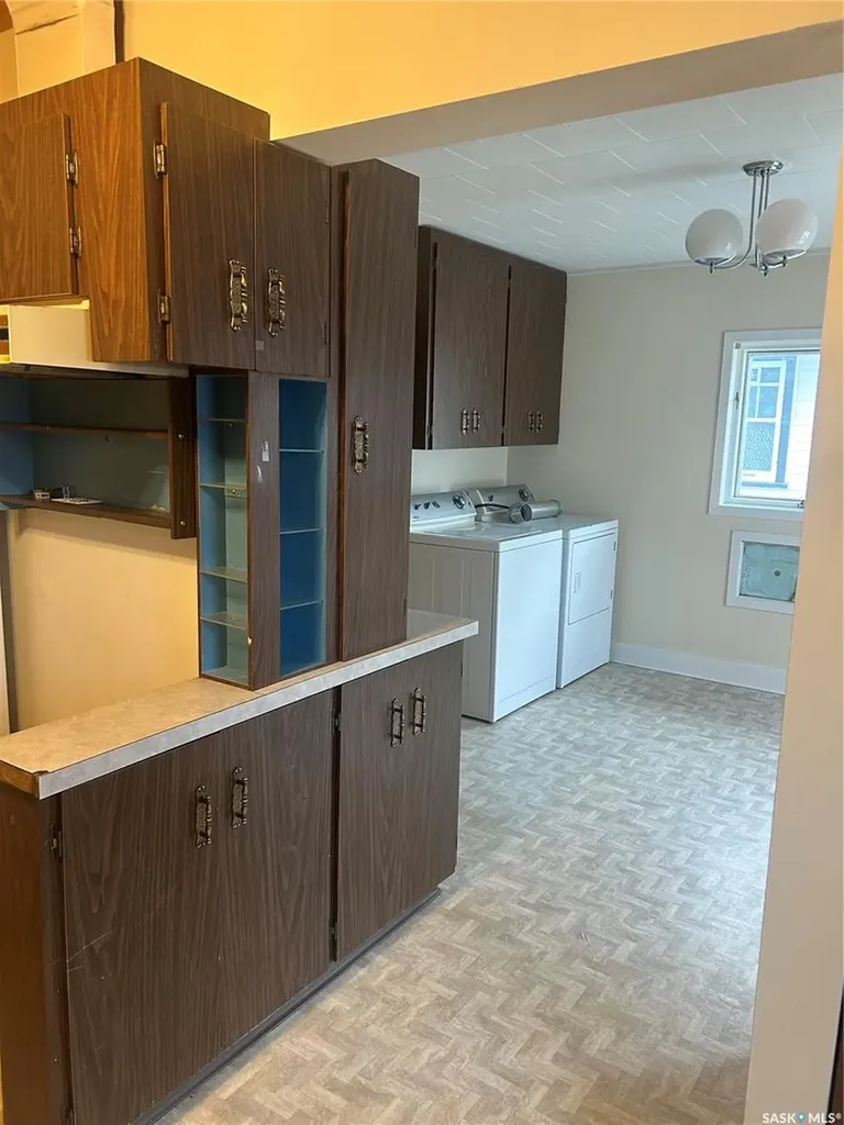 236 12th Street E Prince Albert SK S6V 0A1