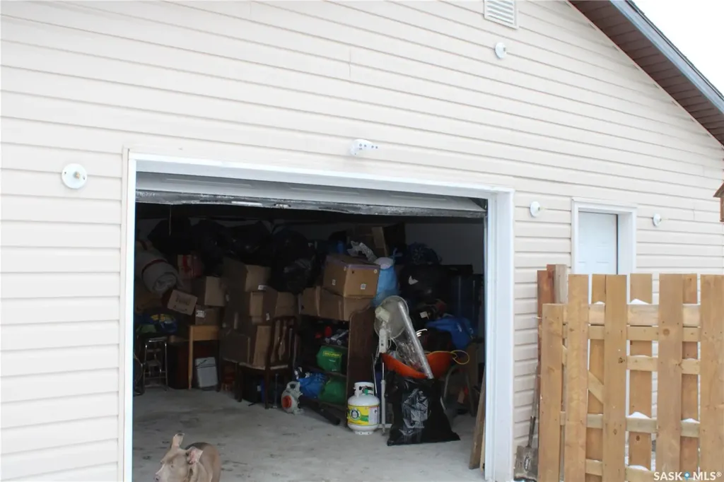40 King Street W Yorkton SK S3N 0T8