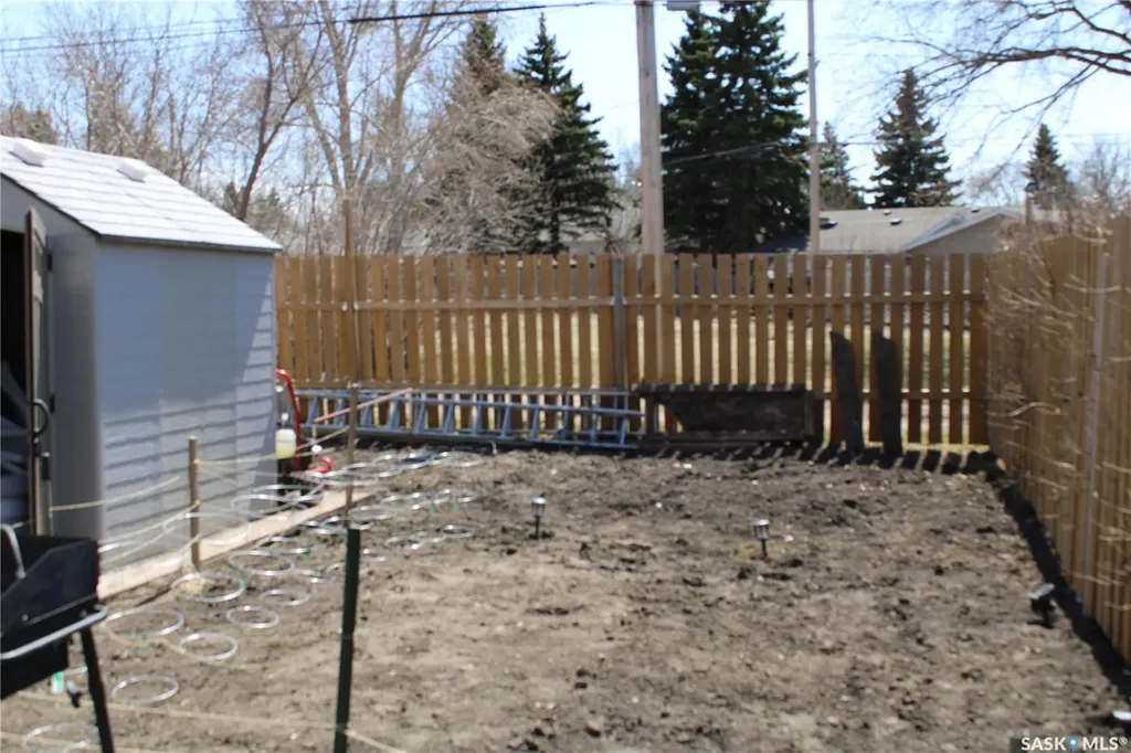 40 King Street W Yorkton SK S3N 0T8