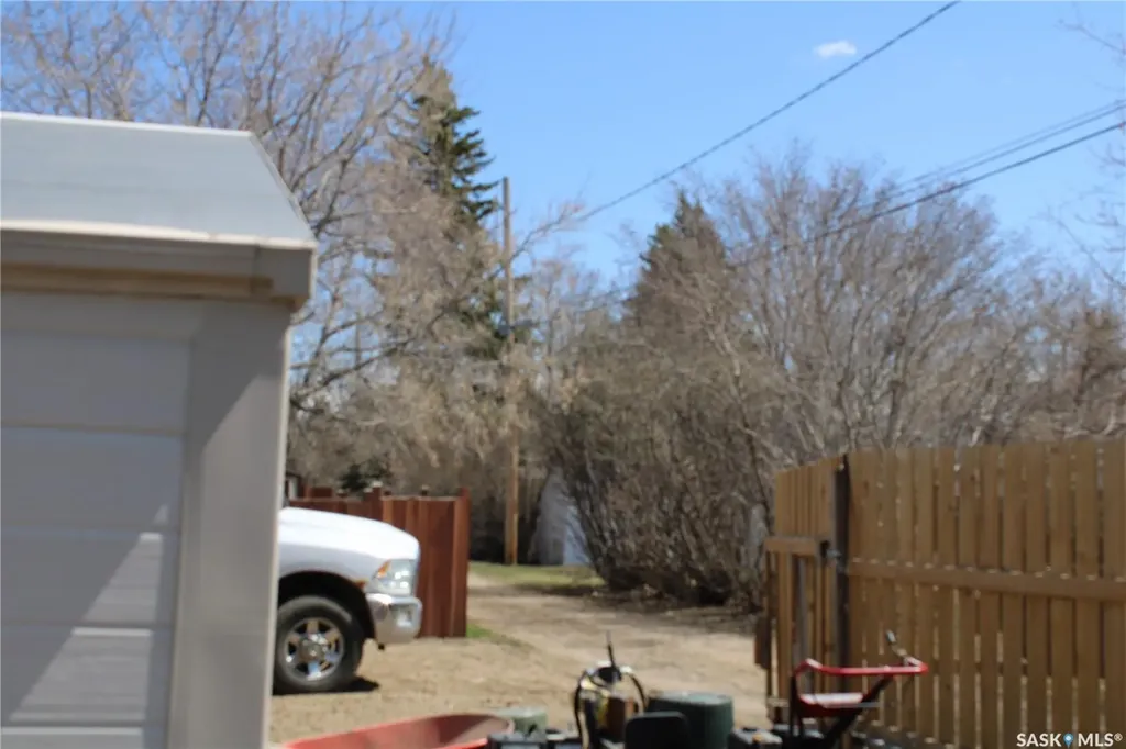 40 King Street W Yorkton SK S3N 0T8