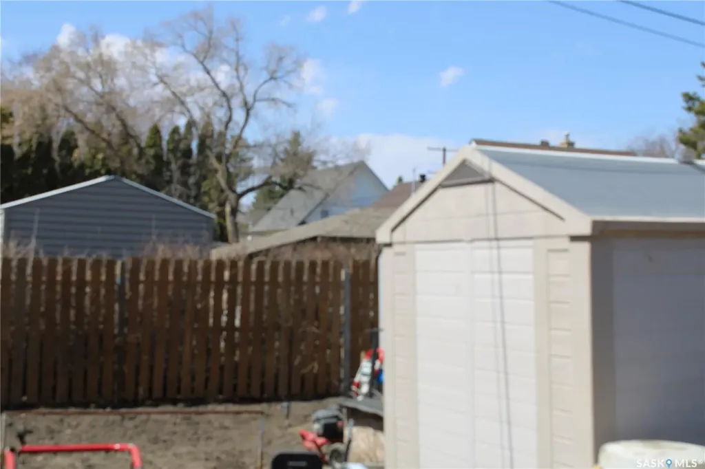 40 King Street W Yorkton SK S3N 0T8