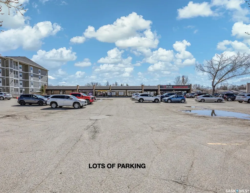 1035 Devonshire Drive N Regina SK S4X 2X4