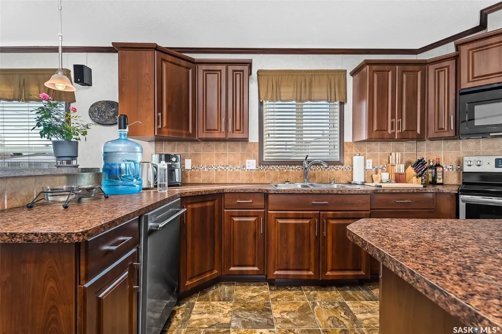 219 11 Highway Chamberlain SK S0G 0R0