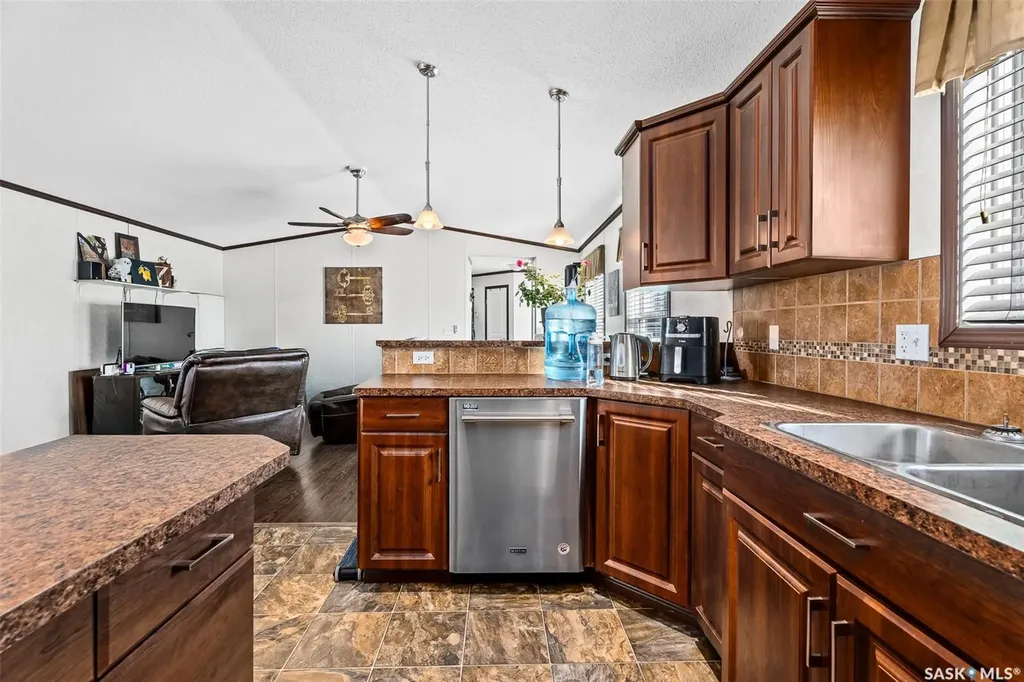 219 11 Highway Chamberlain SK S0G 0R0