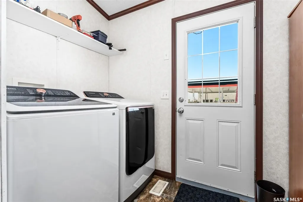 219 11 Highway Chamberlain SK S0G 0R0