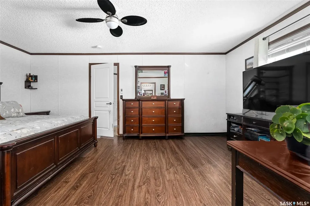 219 11 Highway Chamberlain SK S0G 0R0