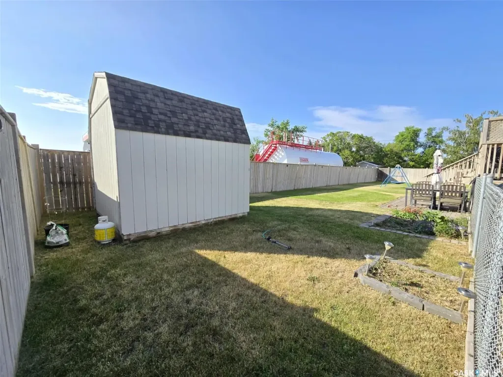 219 11 Highway Chamberlain SK S0G 0R0