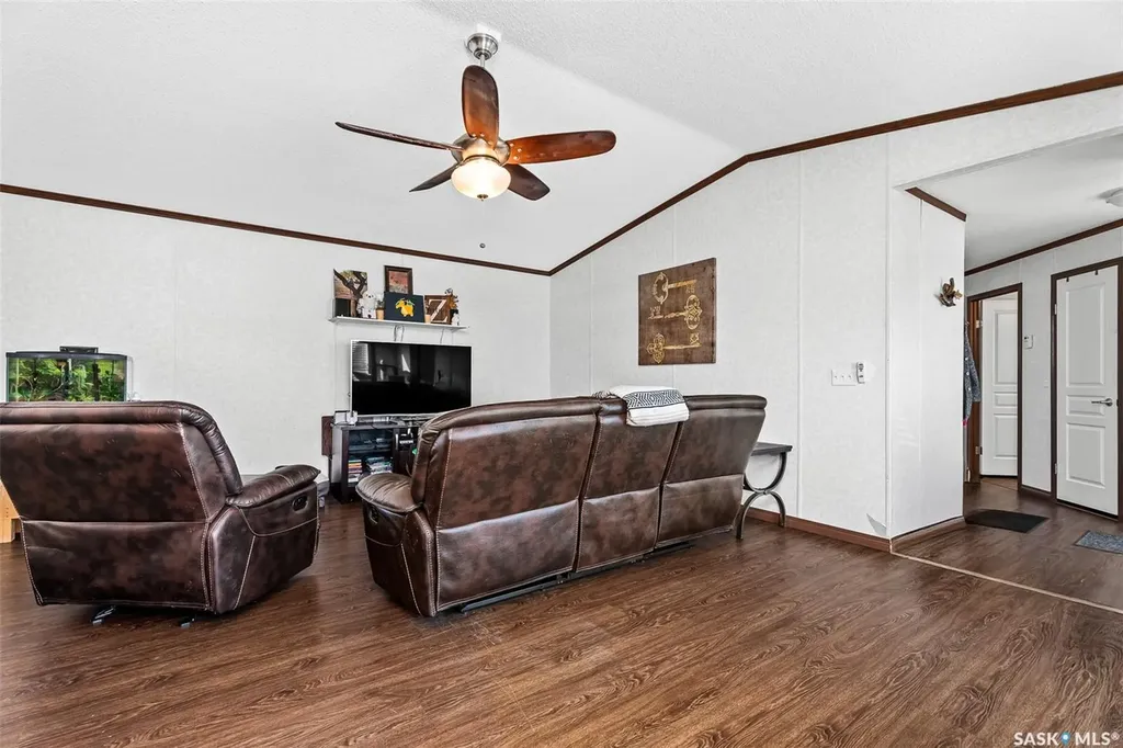 219 11 Highway Chamberlain SK S0G 0R0