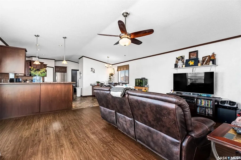 219 11 Highway Chamberlain SK S0G 0R0