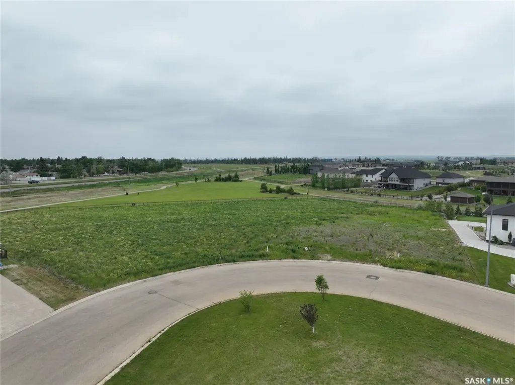 15 Iron Bridge Terrace Moose Jaw SK S6J 0B5