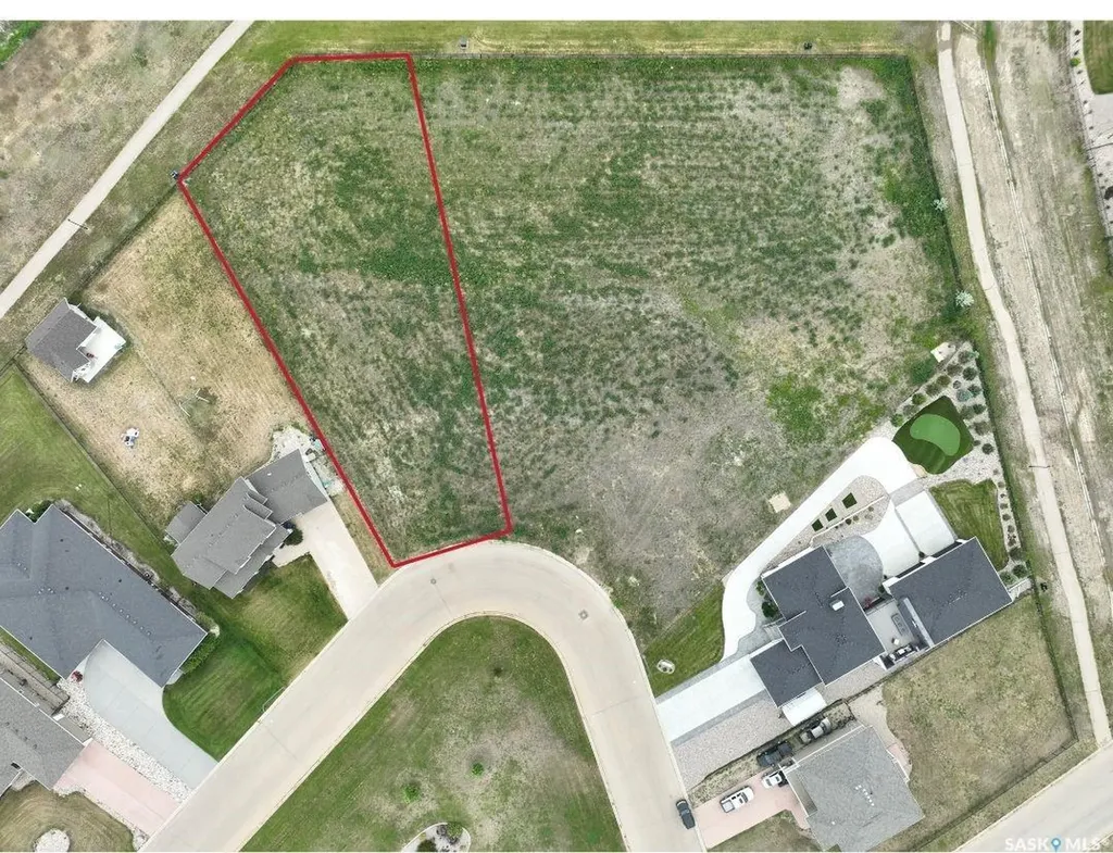 15 Iron Bridge Terrace Moose Jaw SK S6J 0B5