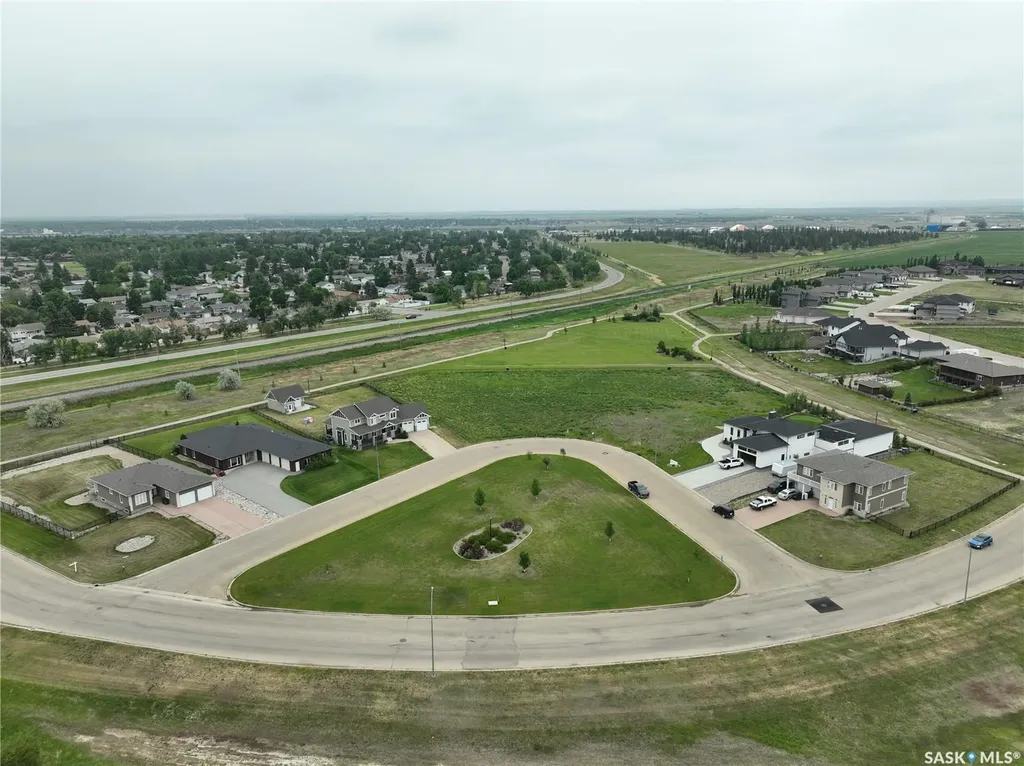 15 Iron Bridge Terrace Moose Jaw SK S6J 0B5