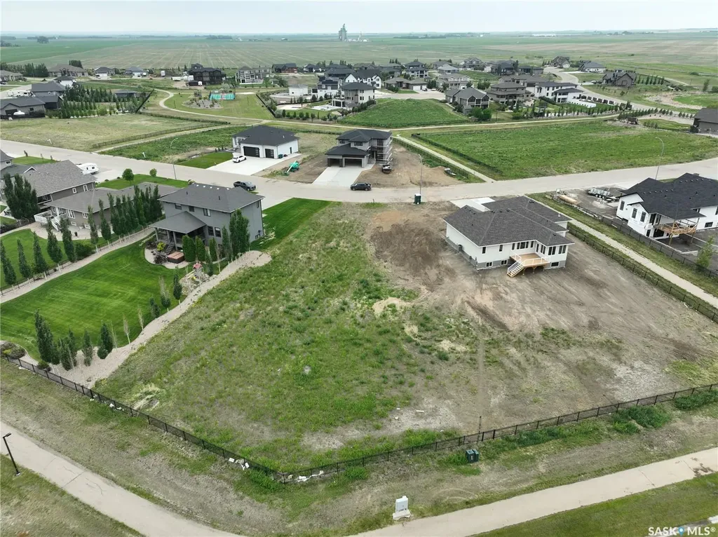 236 Iron Bridge Drive Moose Jaw SK S6J 0B5