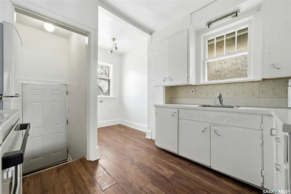 1421 Princess Street Regina SK S4T 3Z2