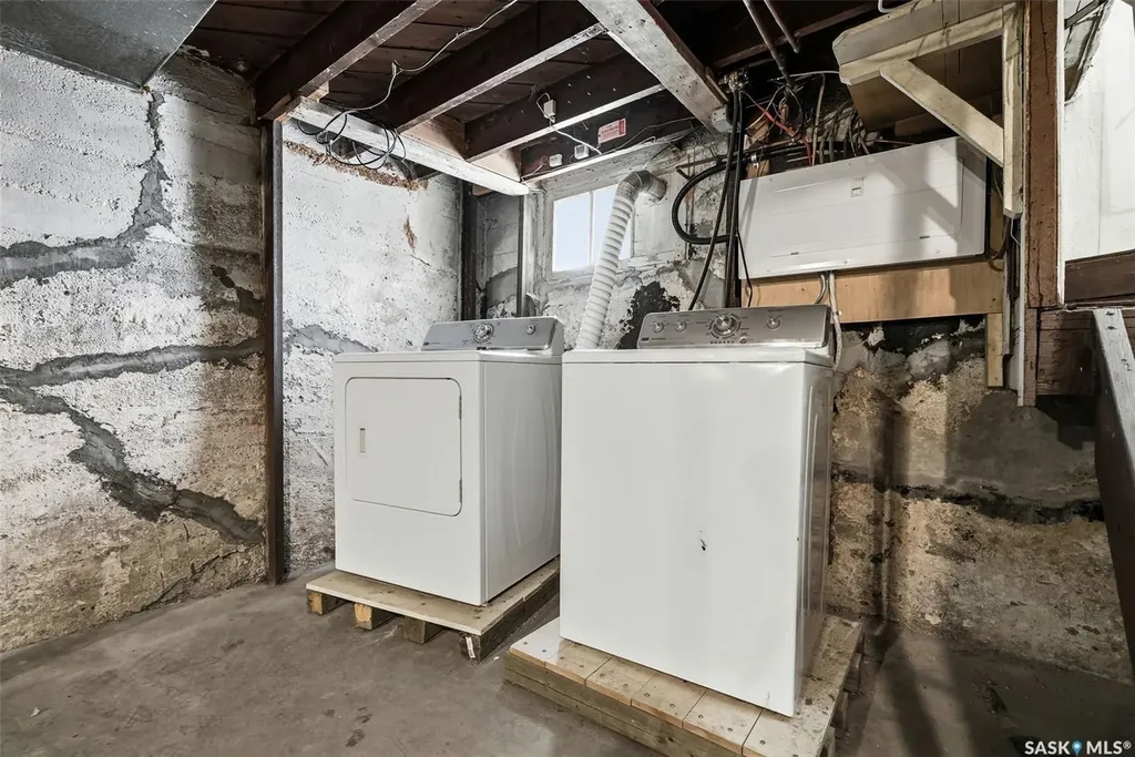 1421 Princess Street Regina SK S4T 3Z2