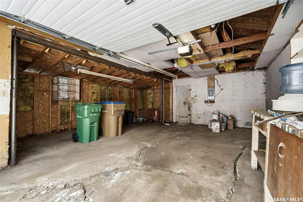 1421 Princess Street Regina SK S4T 3Z2