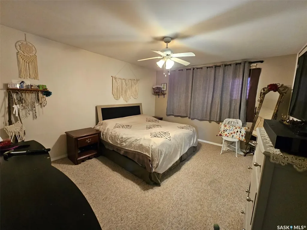 35 Mountain Drive Carlyle SK S0C 0R0