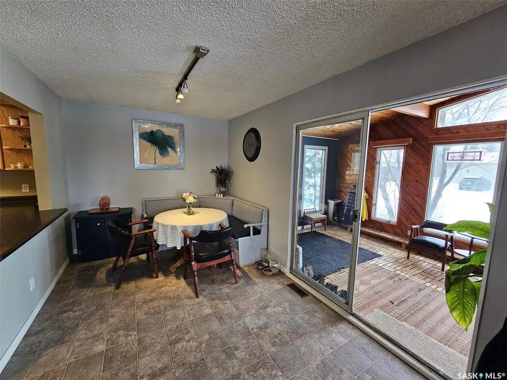 35 Mountain Drive Carlyle SK S0C 0R0