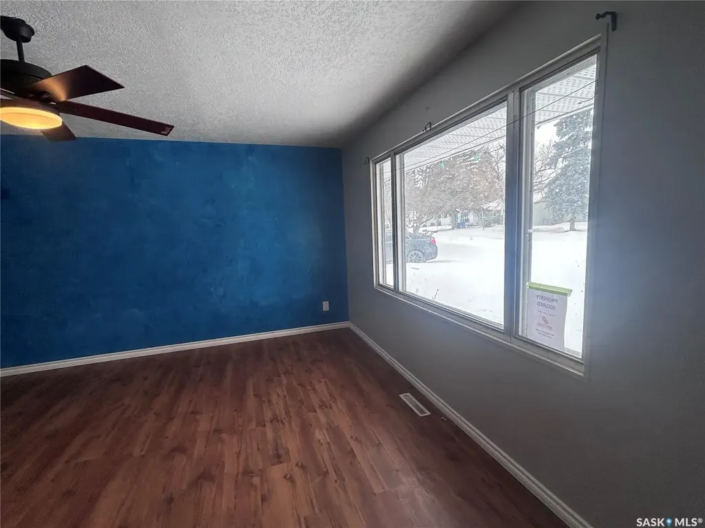 1523 Thorn Crescent Estevan SK S4A 1V7