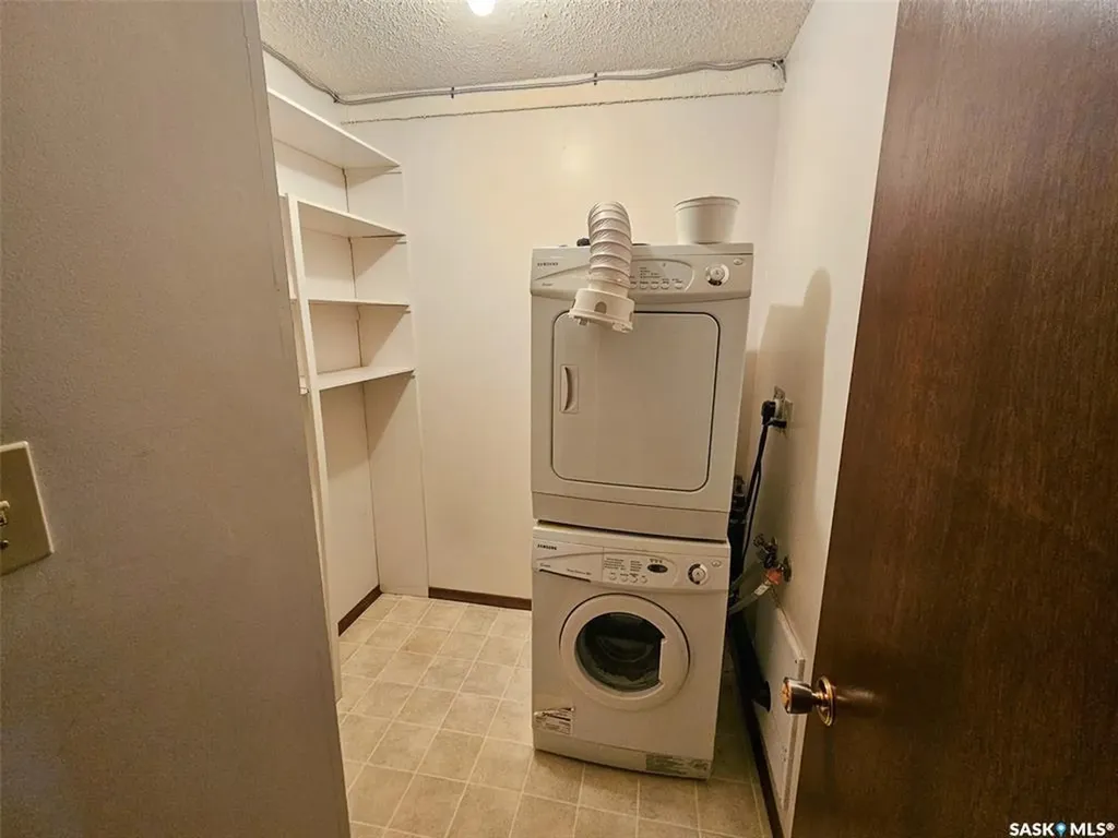 320 13th Avenue NE Swift Current SK S9H 2V9