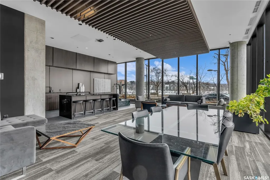490 2nd Avenue S Saskatoon SK S7K 4H5