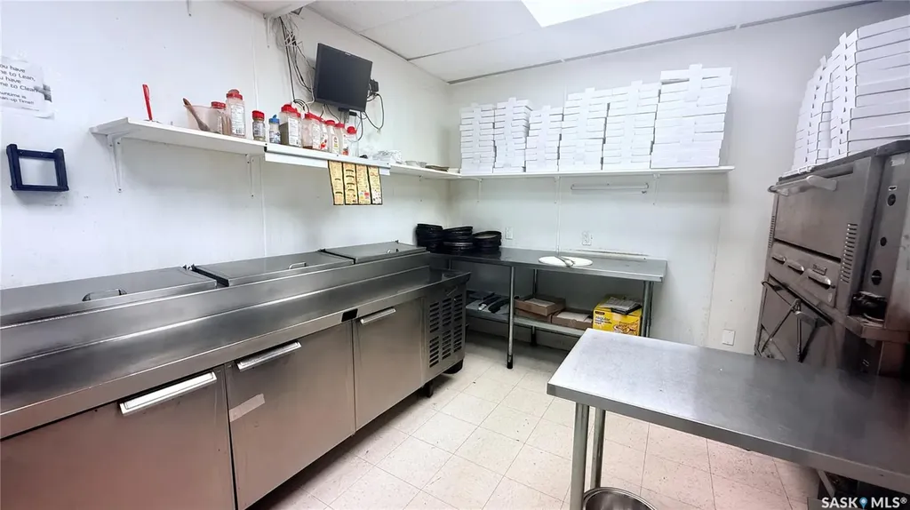 205 115th Street E Saskatoon SK S7N 2E3