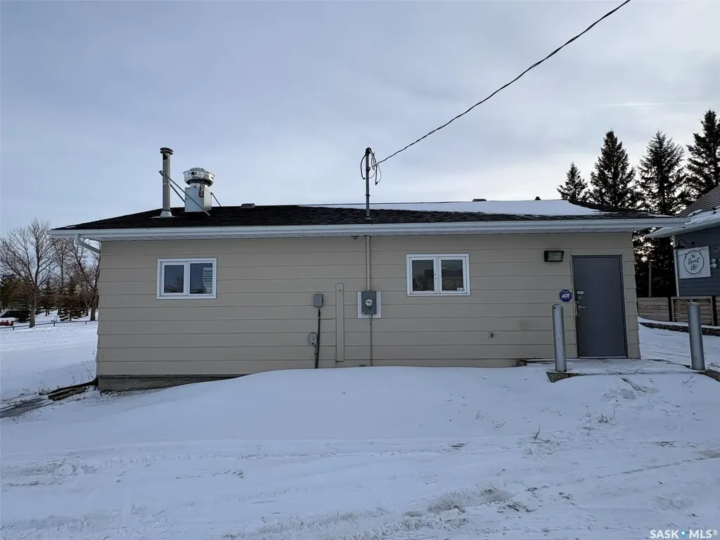 9 Gregory Avenue E White City SK S4L 5B1
