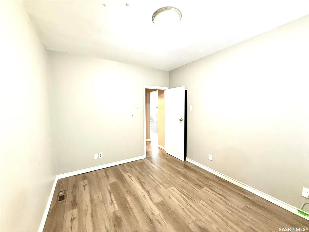 1128 Garnet Street Regina SK S4T 2X8