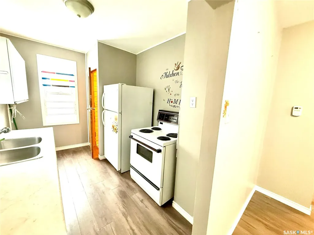 1128 Garnet Street Regina SK S4T 2X8