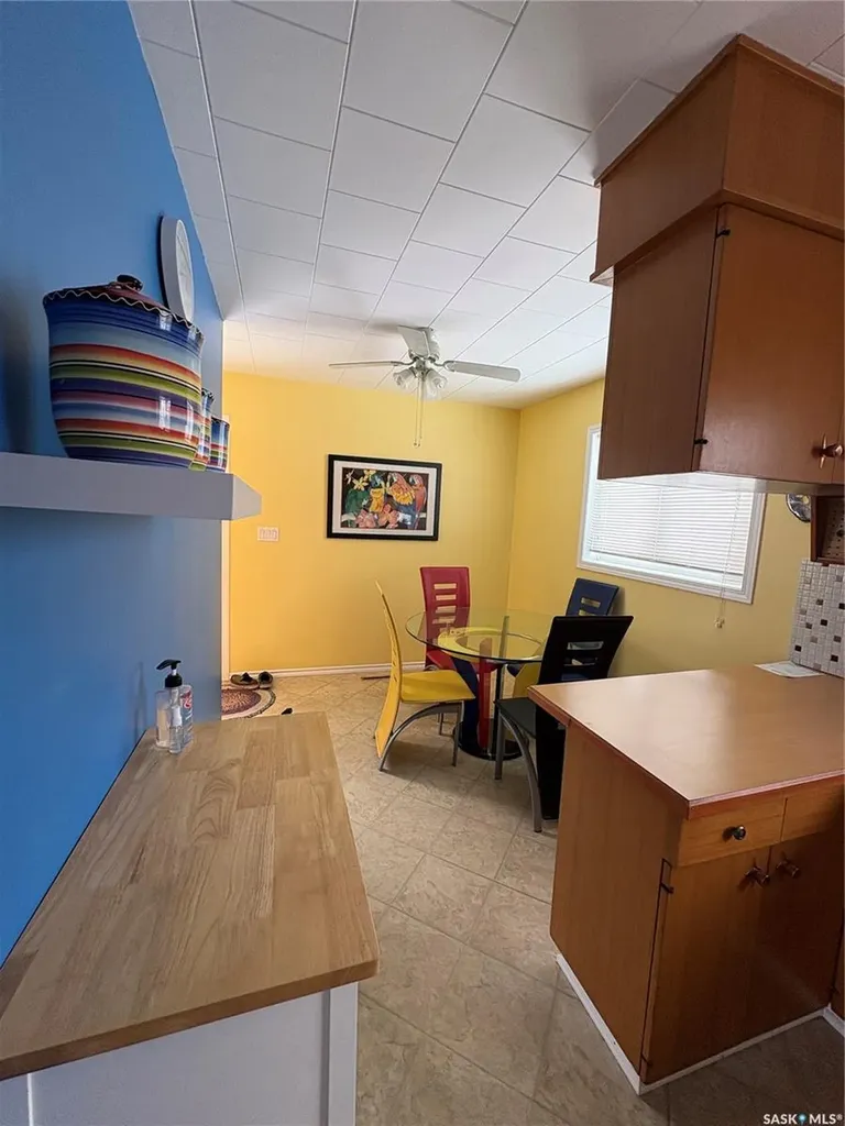 207 3rd Street NE Ituna SK S0A 1N0