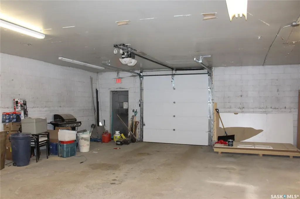 444 River Street W Moose Jaw SK S6H 6J6