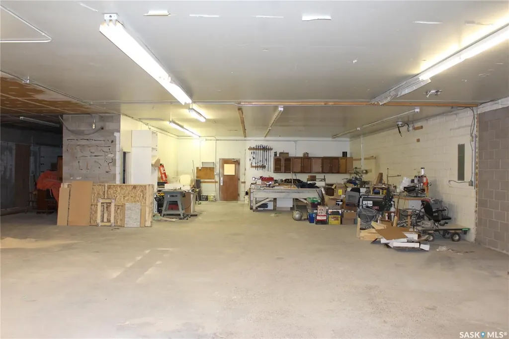 444 River Street W Moose Jaw SK S6H 6J6