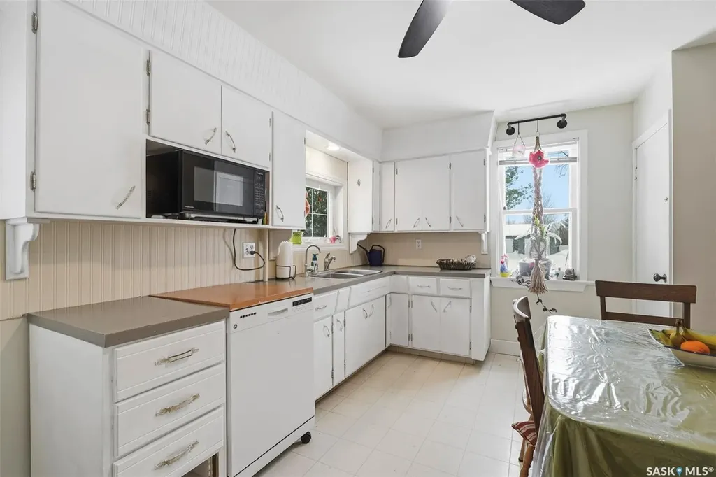 200 1st Avenue Marcelin SK S0J 1R0