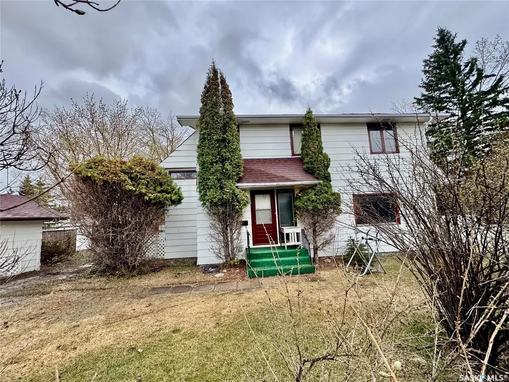 15 Willow Place Lanigan SK S0K 2M0