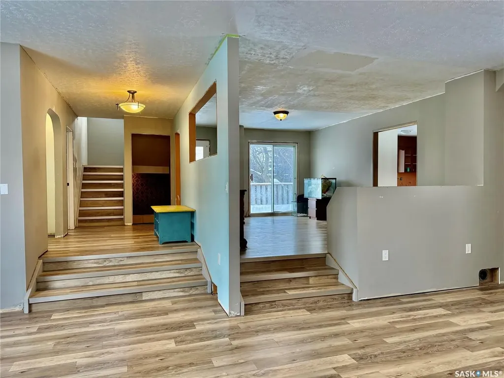 15 Willow Place Lanigan SK S0K 2M0