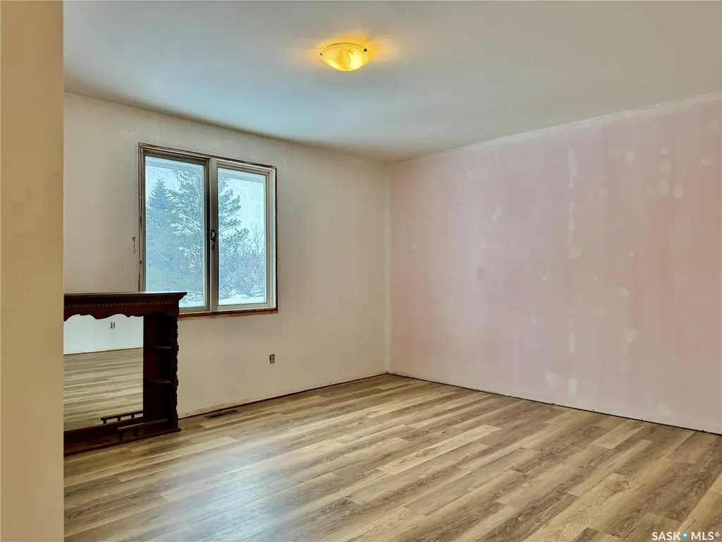 15 Willow Place Lanigan SK S0K 2M0