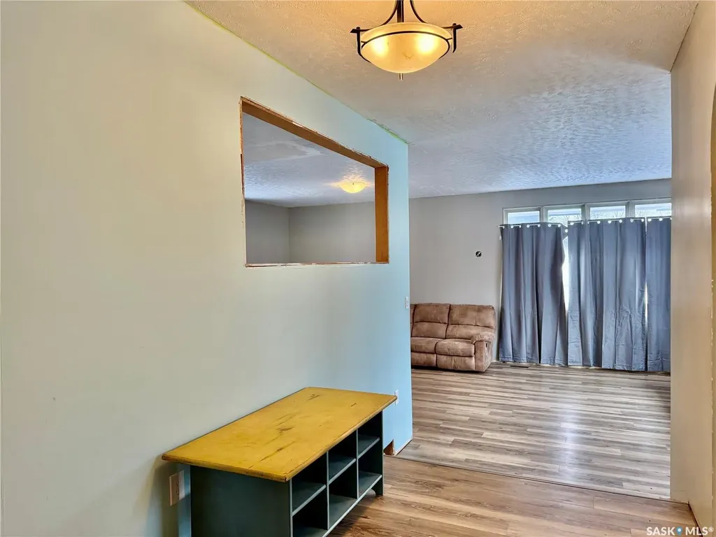 15 Willow Place Lanigan SK S0K 2M0